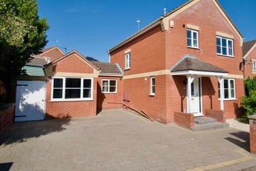 6 bed house, 10rc, Eaton, Norwich, NR47BQ - Image 1