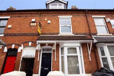 6 bed house, Tiverton Road, Selly Park, Birmingham, B296BS - Image 1