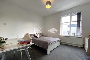 3 bed house, Wordsworth Road, Knighton, Leicester, LE26ED - Image 2