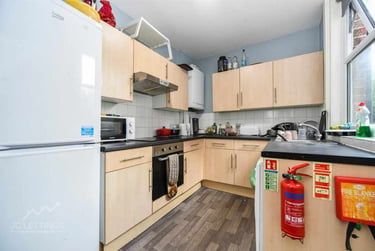 4 bed house, Peveril Road, Ecclesall, Sheffield, S117AP - Image 2