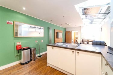6 bed house, Heeley Road, Selly Park, Birmingham, B296EL - Image 7