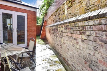 4 bed house, Kirkstall Road, Sharrowvale, Sheffield, S118XJ - Image 13