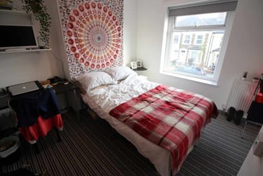 6 bed house, Cathays, Cardiff, CF244BX - Image 4