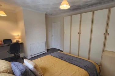 6 bed house, Scarnell Road, Earlham, Norwich, NR58HT - Image 6