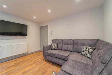 6 bed house, Teignmouth Road, Selly Park, Birmingham, B297BA - Image 3