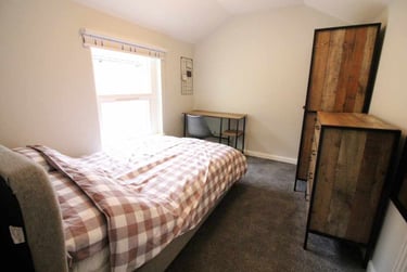 6 bed house, Cathays, Cardiff, CF244HZ - Image 4