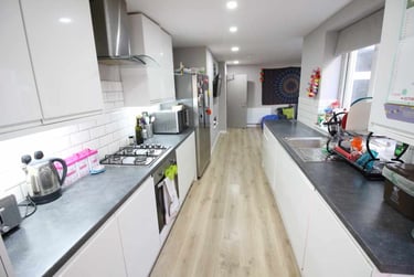 6 bed house, Cathays, Plasnewydd, Cardiff, CF243BG - Image 2