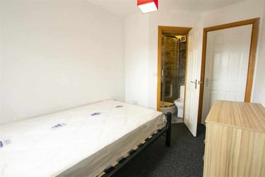 8 bed house, Raddlebarn Road, Selly Park, Birmingham, B296HH - Image 13