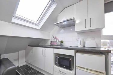 1 bed studio, Salford, Ellesmere Park, M300DX - Image 3