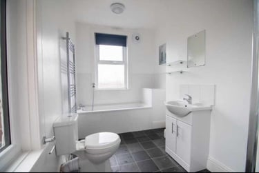 4 bed house, Cowlishaw Road, Sharrowvale, Sheffield, S118XE - Image 10