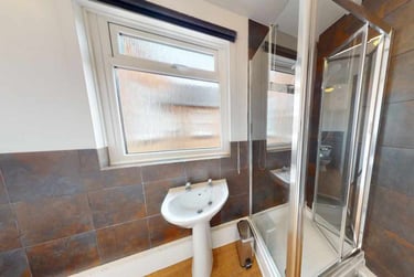 6 bed house, Sykefield Avenue, City Centre, Leicester, LE30LA - Image 13