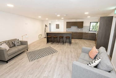 1 bed studio, 2a Frederick Road, Selly Park, Birmingham, B296PB - Image 2