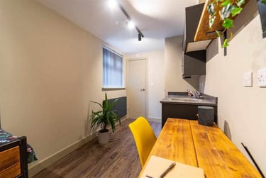 6 bed house, Hubert Road, Selly Park, Birmingham, B296ES - Image 12