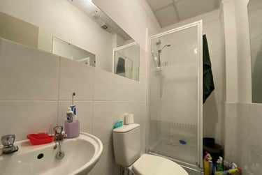 1 bed flat, Cathays, Plasnewydd, Cardiff, CF244AT - Image 4