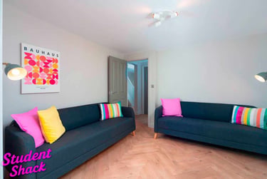 7 bed house, Colgate Crescent, Fallowfield, Manchester, M146FN - Image 2