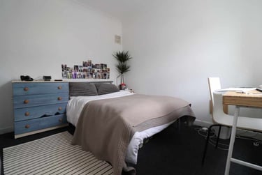 8 bed house, Cathays, Cardiff, CF244AW - Image 3