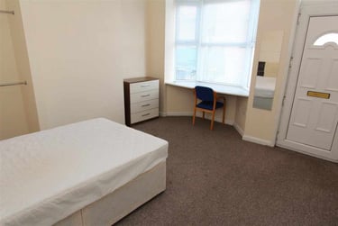 4 bed house, Shoreham Street, Heeley, Sheffield, S24FA - Image 5