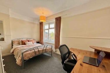 3 bed house, Earlham Green Lane, Clover Hill, Norwich, NR58RD - Image 1