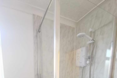 3 bed house, Miers Street, St Thomas, Swansea, SA18BZ - Image 4