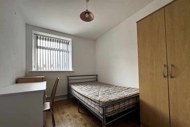6 bed house, Cathays, Cardiff, CF244EQ - Image 4