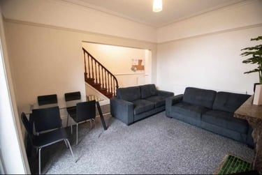 6 bed house, Hoole Road, St Vincents Quarter, Sheffield, S105BH - Image 2
