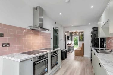 6 bed house, North Park Avenue, Earlham, Norwich, NR47EF - Image 2