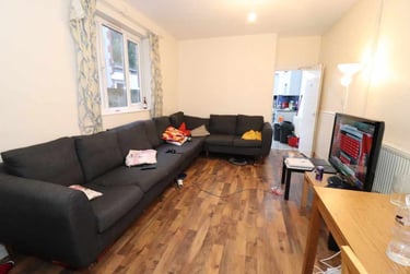 6 bed house, Cathays, Cardiff, CF103EG - Image 1