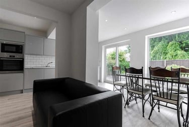 6 bed house, Reservoir Road, Harborne, Birmingham, B296TE - Image 2