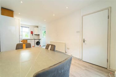4 bed house, Leahurst Crescent, Harborne, Birmingham, B170LG - Image 5