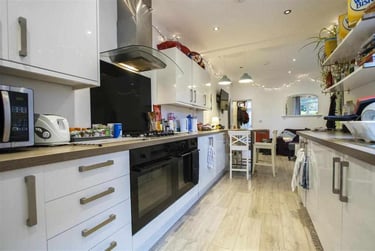 6 bed house, Raddlebarn Road, Selly Park, Birmingham, B296HJ - Image 5