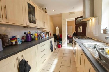 7 bed house, Heeley Road, Selly Park, Birmingham, B296EN - Image 3