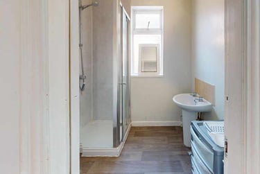 4 bed house, Fosse Road South, City Centre, Leicester, LE30FW - Image 11