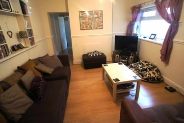 5 bed house, Roath, Plasnewydd, Cardiff, CF243BA - Image 1