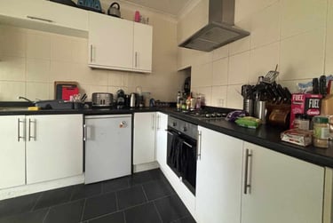 5 bed house, Cathays, Cardiff, CF244QF - Image 3