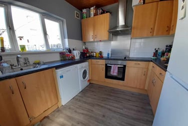 5 bed house, Cathays, Cardiff, CF244QN - Image 2