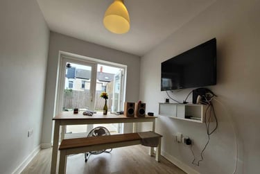 6 bed house, Cathays, Plasnewydd, Cardiff, CF244BT - Image 3