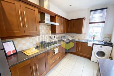 5 bed house, Thurlow Road, Clarendon Park, Leicester, LE21YE - Image 3