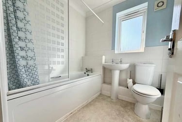 3 bed house, Salvin Court, Clover Hill, Norwich, NR58BY - Image 8