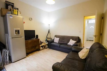 4 bed house, Gleave Road, Selly Park, Birmingham, B296JR - Image 2