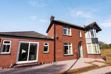 6 bed house, Tresillian Gardens, Mount Pleasant, Exeter, EX47AJ - Image 1
