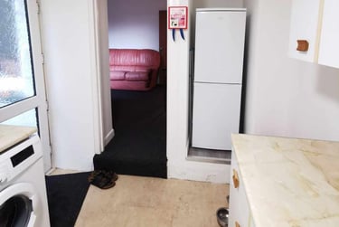 3 bed house, Miers Street, St Thomas, Swansea, SA18BZ - Image 7