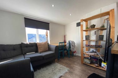 3 bed flat, Cathays, Plasnewydd, Cardiff, CF244AT - Image 3