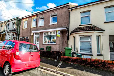 4 bed house, Treforest, Pontypridd, CF371RX - Image 1
