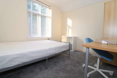 5 bed house, Cathays, Cardiff, CF244QG - Image 8