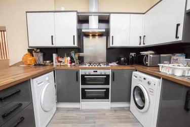 5 bed house, Teignmouth Road, Selly Park, Birmingham, B297BA - Image 1