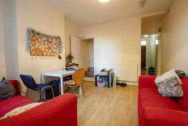 6 bed house, Tiverton Road, Selly Park, Birmingham, B296BS - Image 3