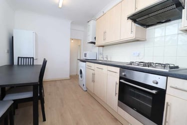4 bed house, Cathays, Cardiff, CF244EX - Image 2
