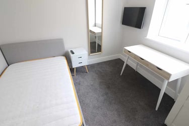 6 bed flat, Cathays, Cardiff, CF103EE - Image 9