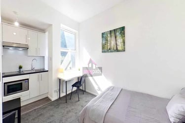 1 bed studio, Salford, Ellesmere Park, M300DX - Image 2