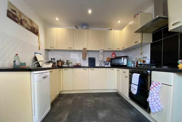 7 bed house, Cathays, Plasnewydd, Cardiff, CF244AN - Image 2